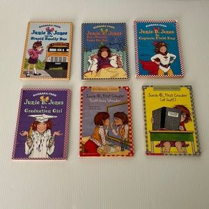6 Junie B. Jones Children’s Chapter Books